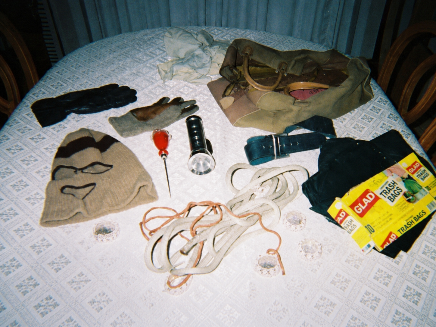 The Serial Killer Who Took a Ransom Photo After Her Death (Israel Keyes)